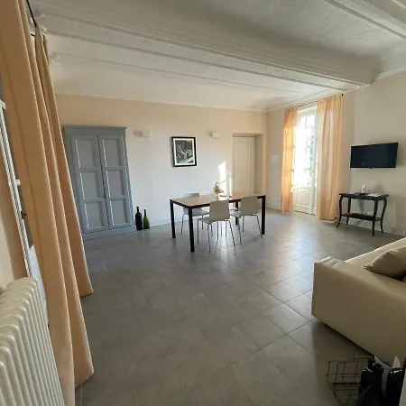 Appartement Dimora Carolina *